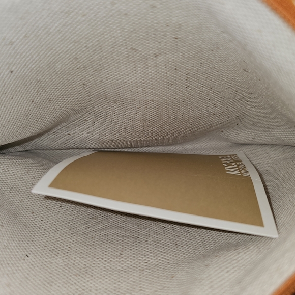 Michael Kors Tan Leather Bag - Picture 15 of 15